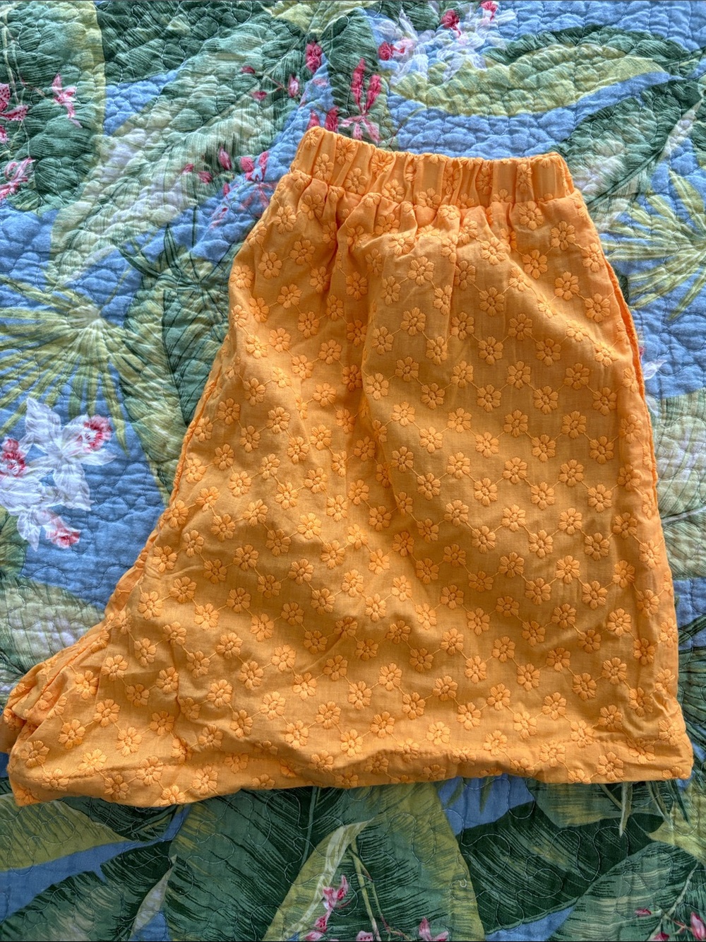 Darling Loungewear Shorts Bundle - Picture 9 of 10
